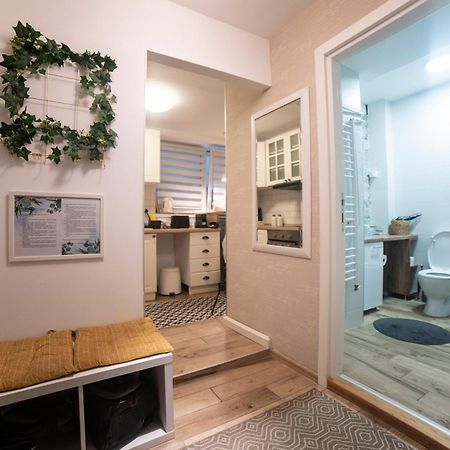 Apartamento Cozy Haven Belgrado Exterior foto