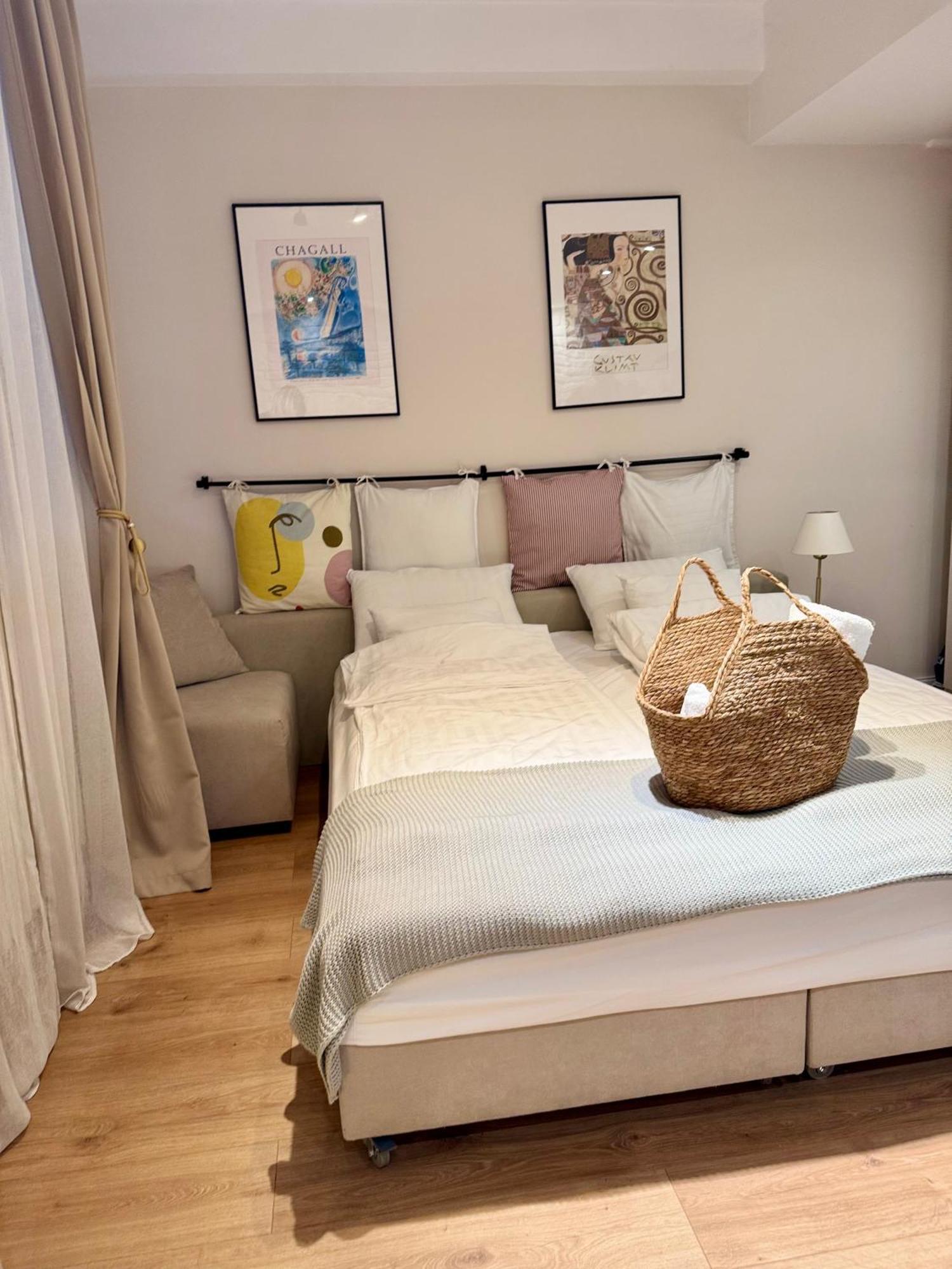 Apartamento Cozy Haven Belgrado Exterior foto