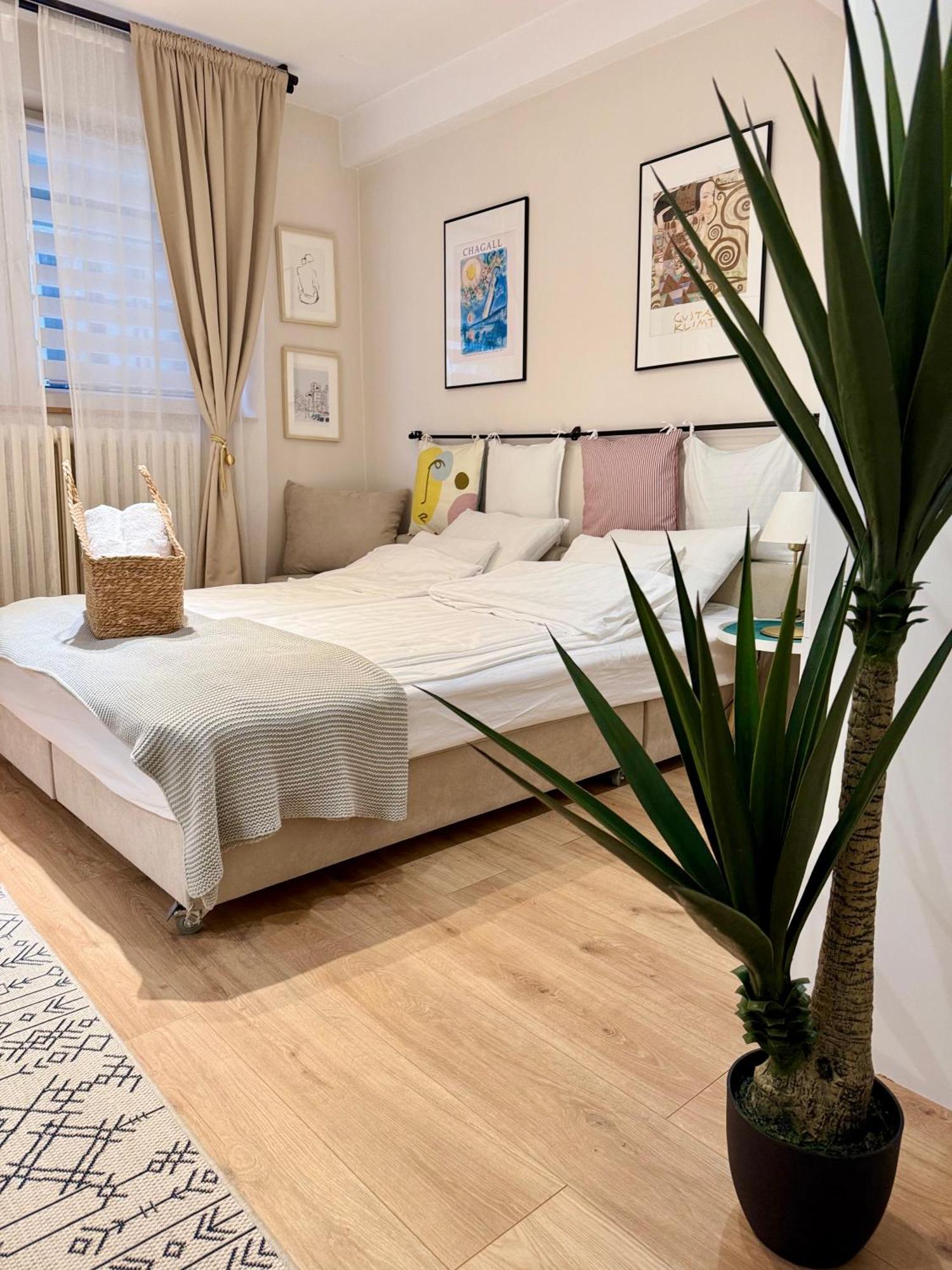 Apartamento Cozy Haven Belgrado Exterior foto